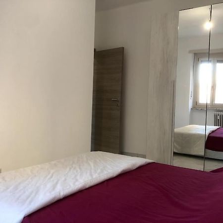 Casa Martina Pronta Per Te, Con Due Stanze Da Letto! Apartment Turin Exterior photo